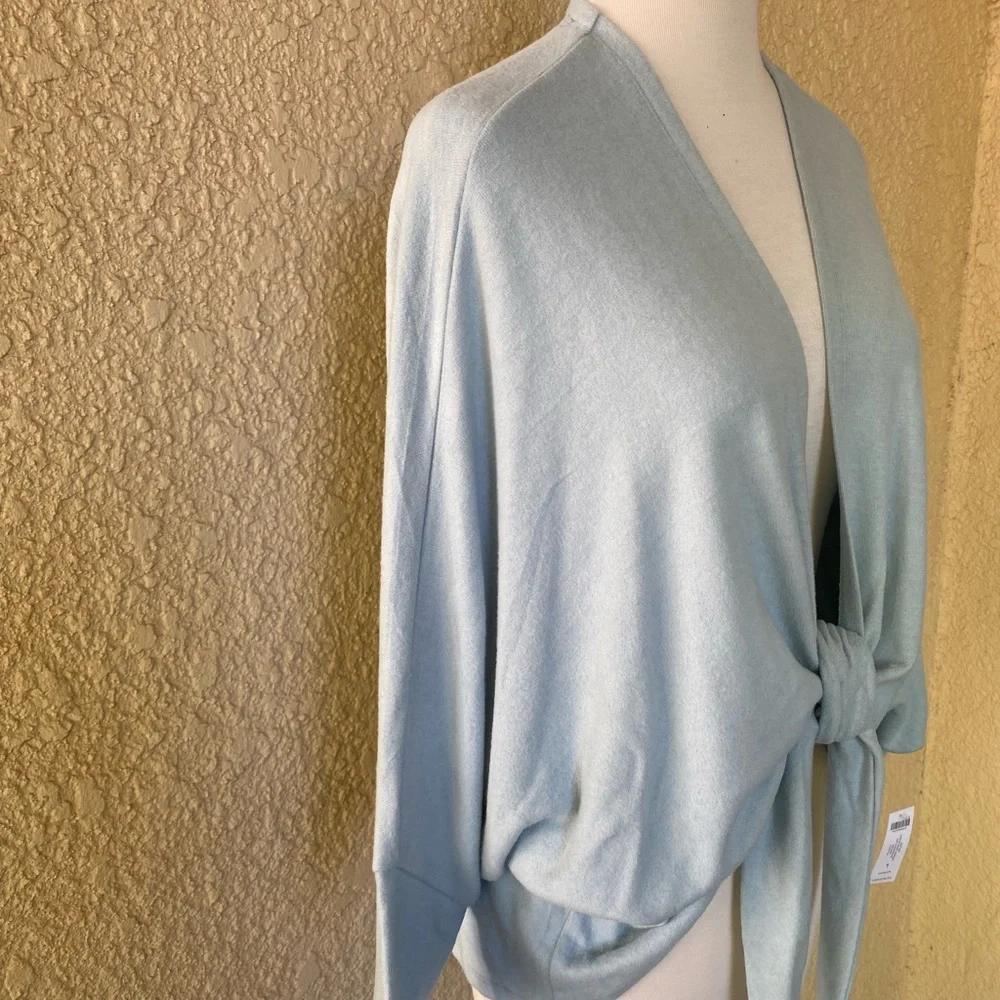 CHICO'S Ice Sage Tie Front Soft Knit Cardigan Size 1/M - Picture 4 of 7